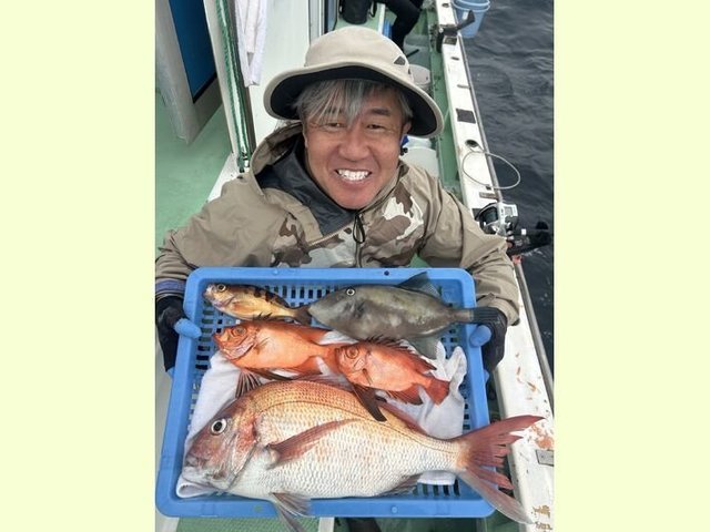 マダイ・キントキ(チカメキントキ)・ウマヅラ(ウマヅラハギ)