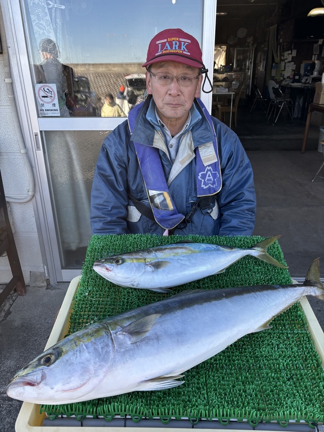 イナダ(ブリ)・ワラサ(ブリ)