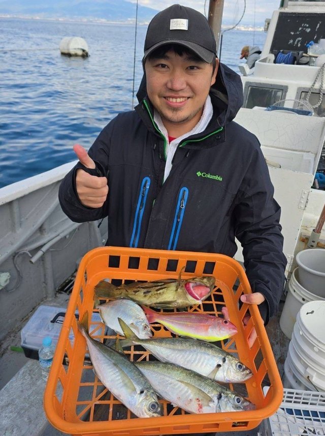 アジ(マアジ)・アマダイ(アカアマダイ)