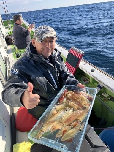 マルイカ(ケンサキイカ)