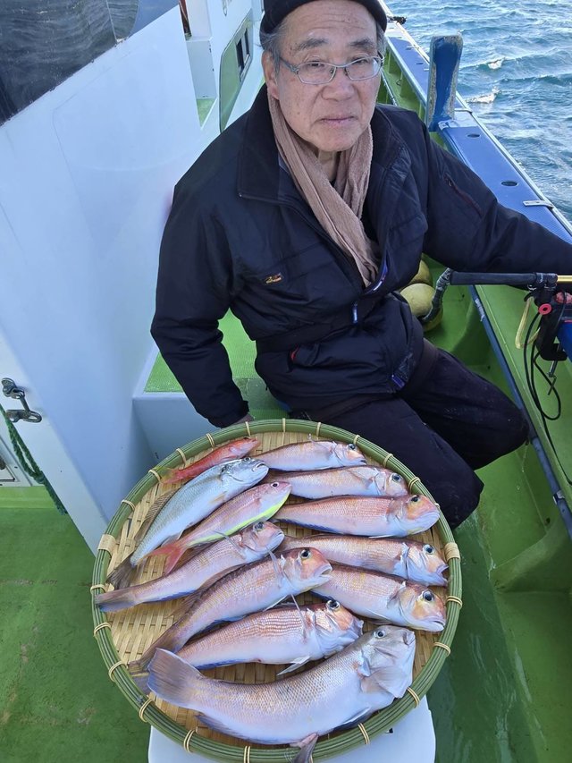 アマダイ(アカアマダイ)・イトヨリ(イトヨリダイ)
