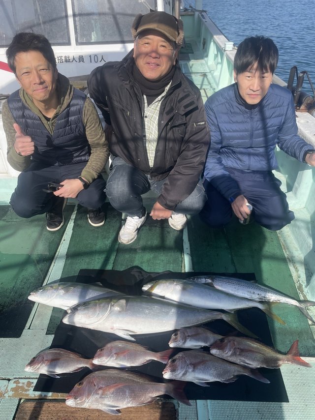 マダイ・ブリ・メジロ(ブリ)・サワラ