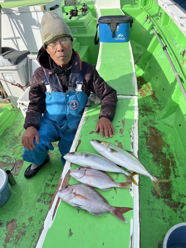 マダイ・イナダ(ブリ)