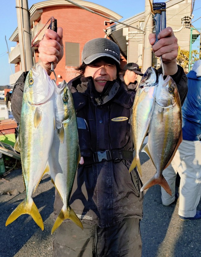 アジ(マアジ)・イナダ(ブリ)・カンパチ