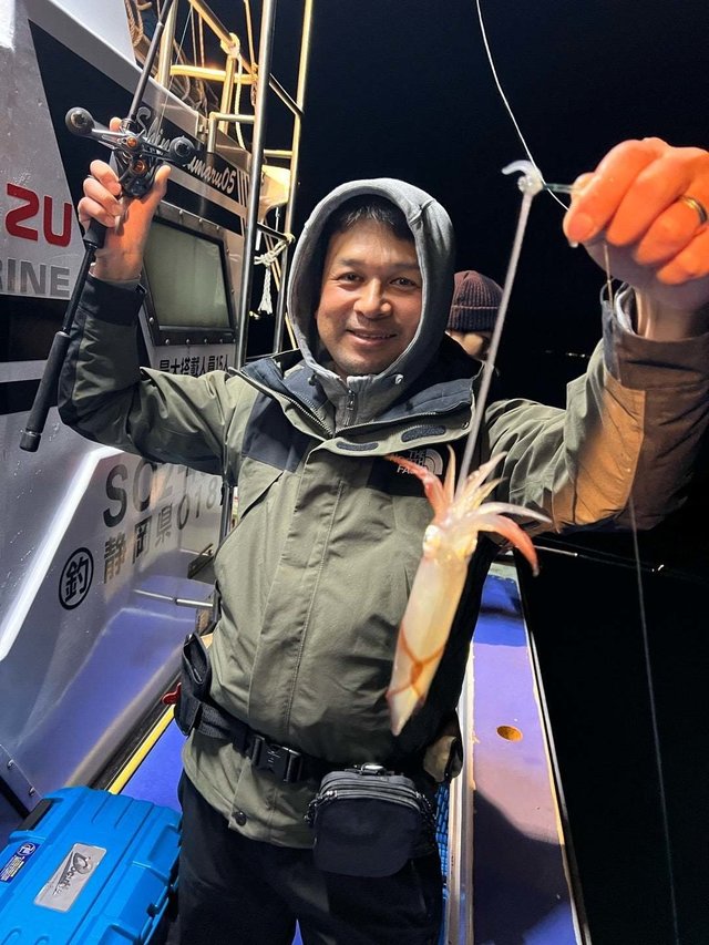 マルイカ(ケンサキイカ)