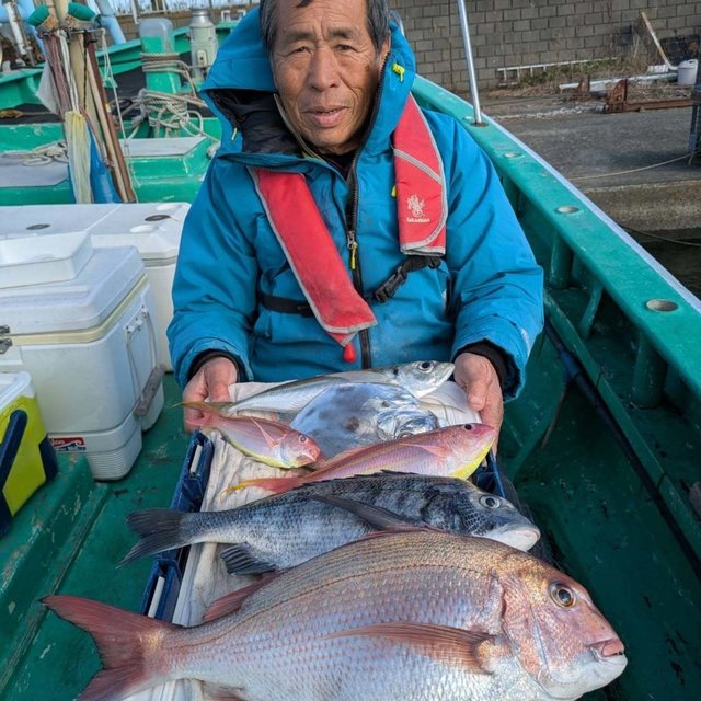マダイ・クロダイ・アジ(マアジ)・イトヨリ(イトヨリダイ)・カガミダイ