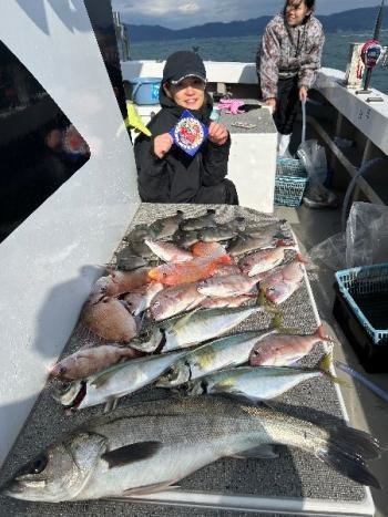マダイ・レンコダイ(キダイ)・チダイ・シマダイ(イシダイ)・マアジ・ツバス(ブリ)・マサバ・カワハギ
