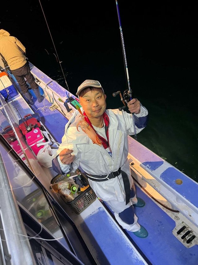 マルイカ(ケンサキイカ)