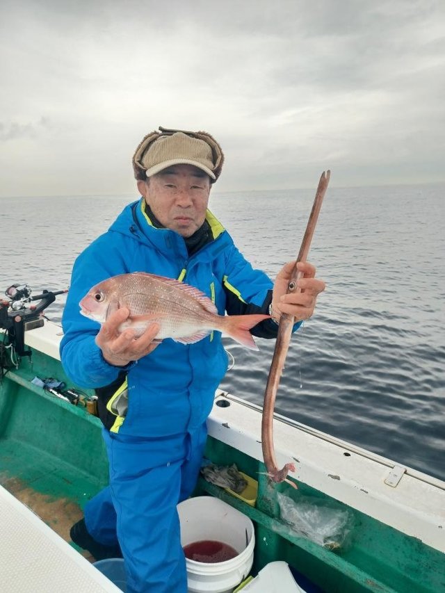 マダイ・アカヤガラ