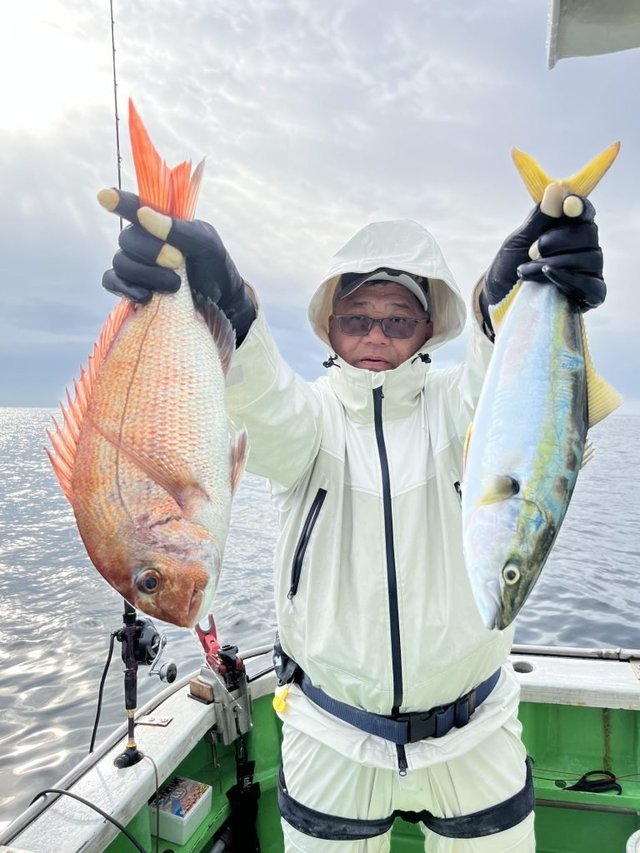 マダイ・イナダ(ブリ)