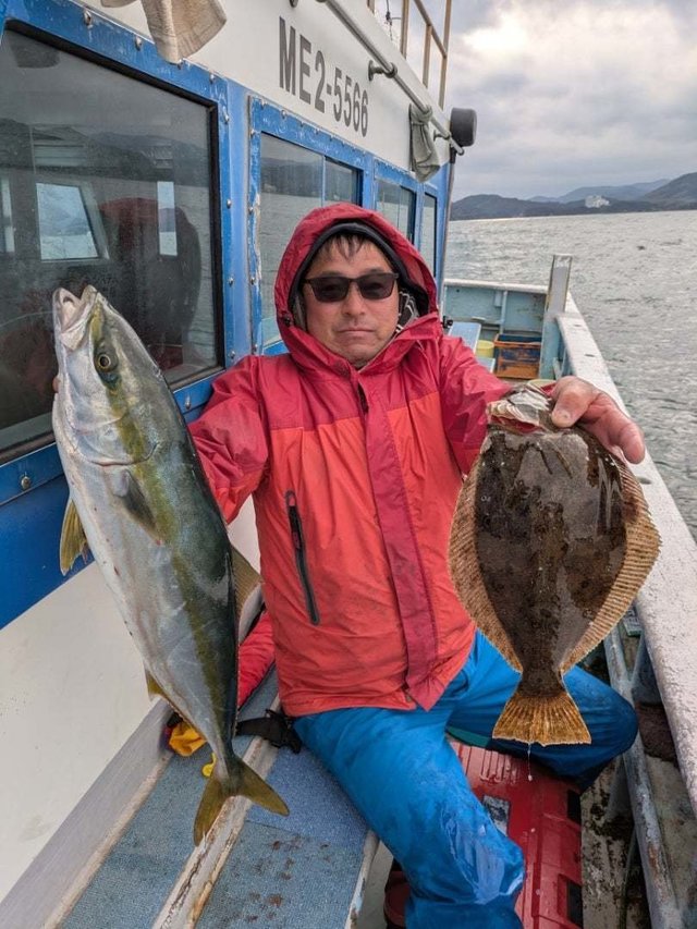 ワラサ(ブリ)・ヒラメ