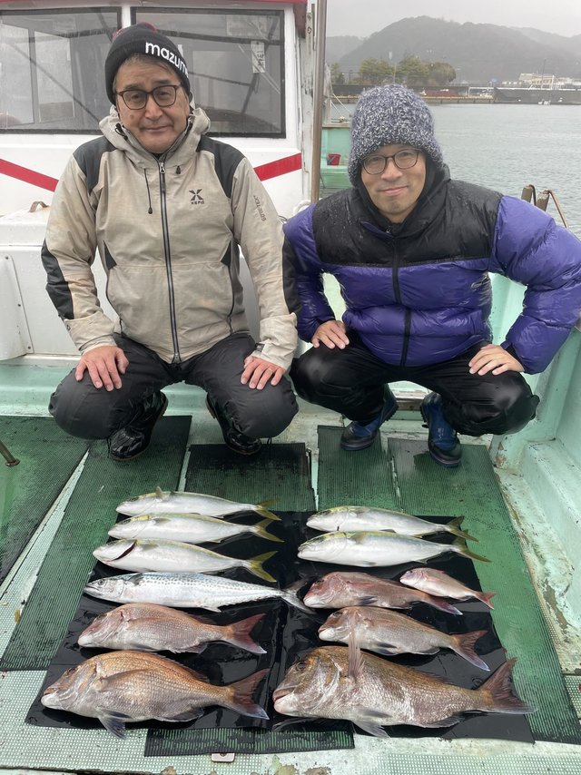 マダイ・ハマチ(ブリ)・サゴシ(サワラ)