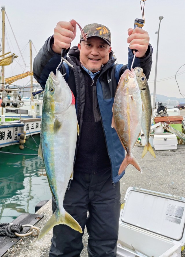 アジ(マアジ)・イナダ(ブリ)・カンパチ