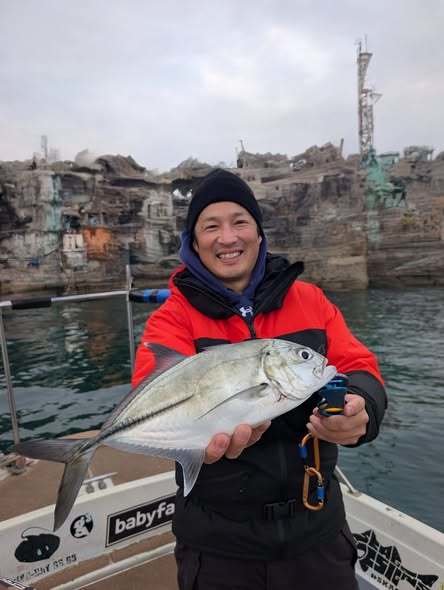 メッキ(ロウニンアジ)