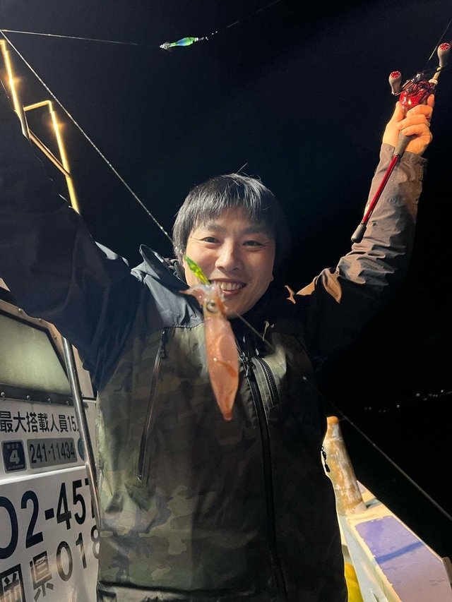 マルイカ(ケンサキイカ)