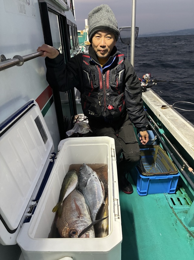 マダイ・マアジ・ヤイトガツオ(スマ)