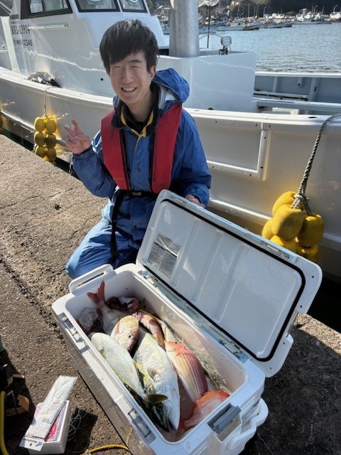 マダイ・イナダ(ブリ)