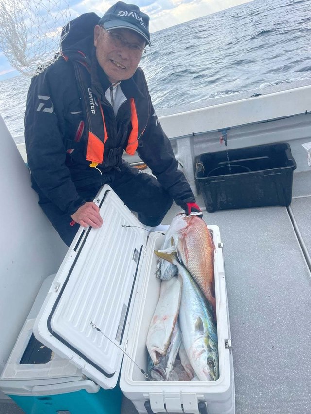 マダイ・ヤズ(ブリ)・ヒラメ