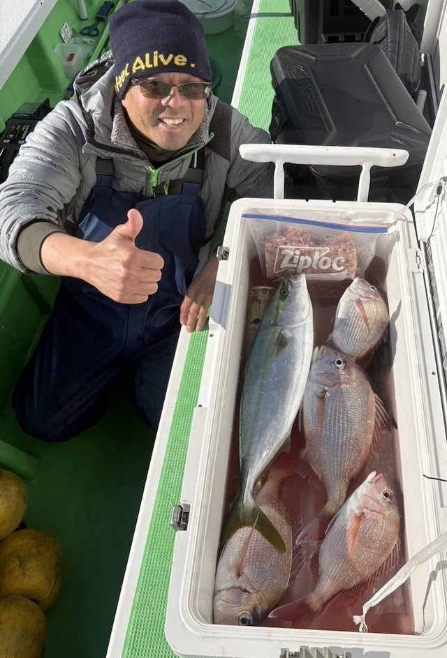 マダイ・イナダ(ブリ)