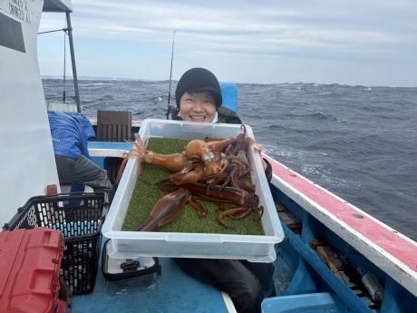 ヤリ(ヤリイカ)・スルメ(スルメイカ)