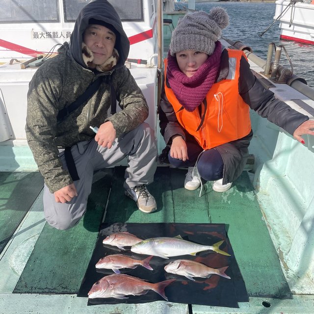 マダイ・ハマチ(ブリ)