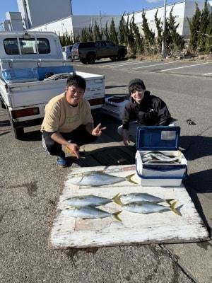 マアジ・ブリ・ハマチ(ブリ)・メジロ(ブリ)