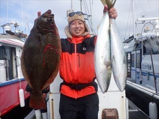 ハマチ(ブリ)・ヒラメ