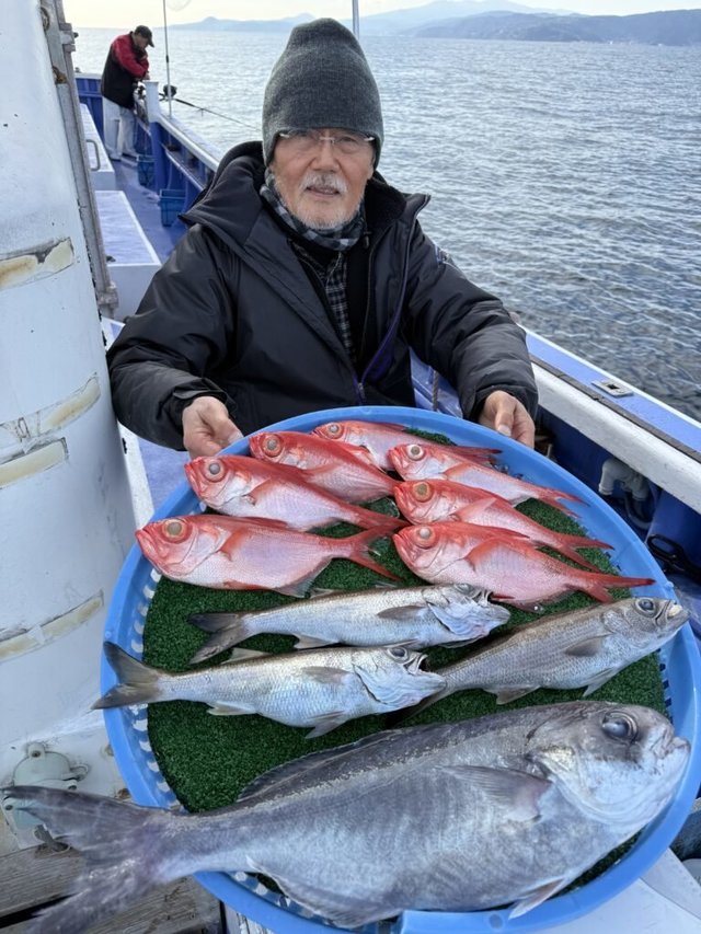 クロムツ・メダイ・キンメ(キンメダイ)・シロムツ(オオメハタ)
