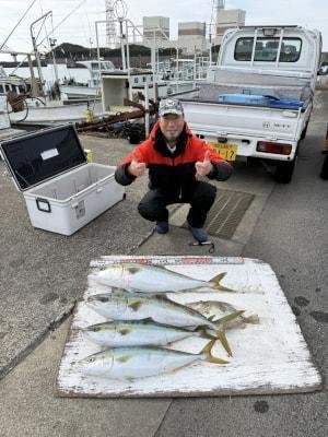 ハマチ(ブリ)・メジロ(ブリ)