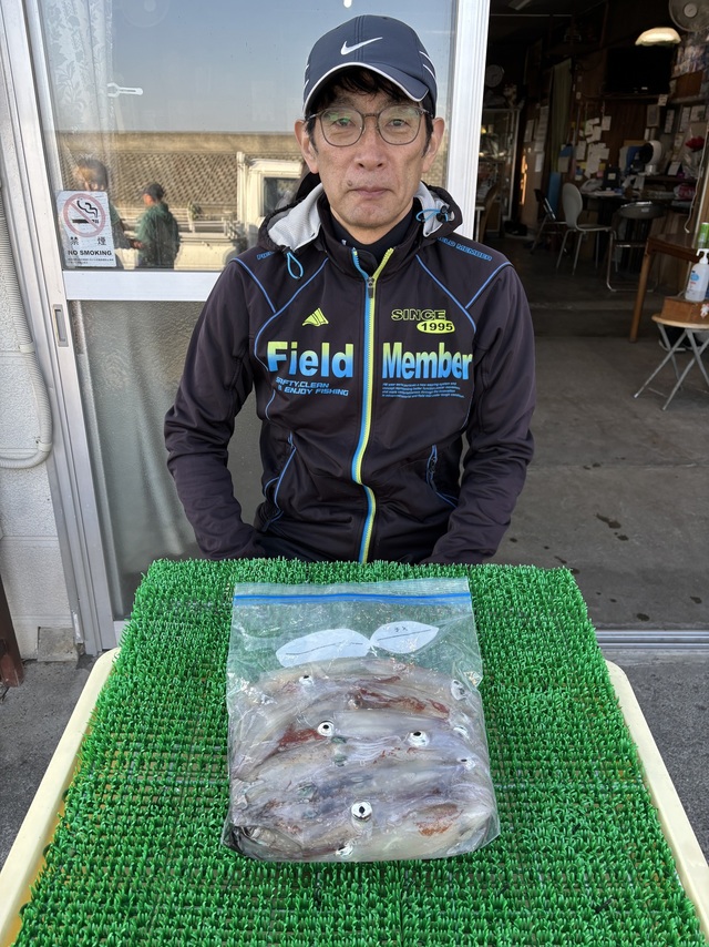 マルイカ(ケンサキイカ)