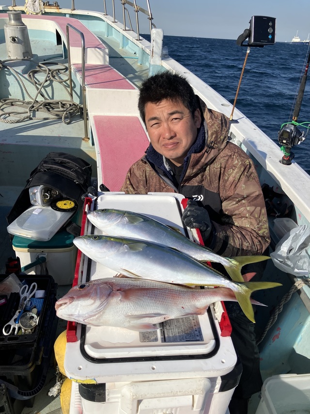 マダイ・イナダ(ブリ)