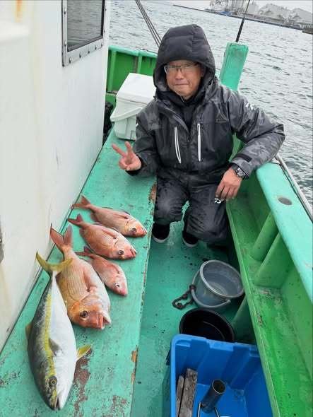 マダイ・イナダ(ブリ)