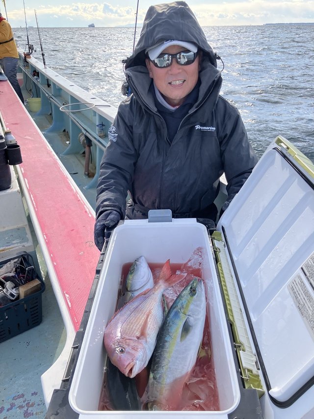 マダイ・イナダ(ブリ)