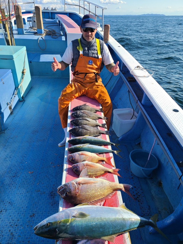 マダイ・クロダイ・イナダ(ブリ)・ワラサ(ブリ)