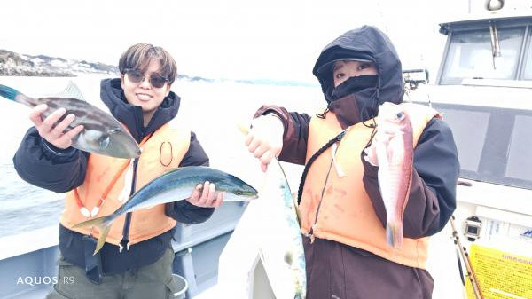 イナダ(ブリ)・アマダイ(アカアマダイ)