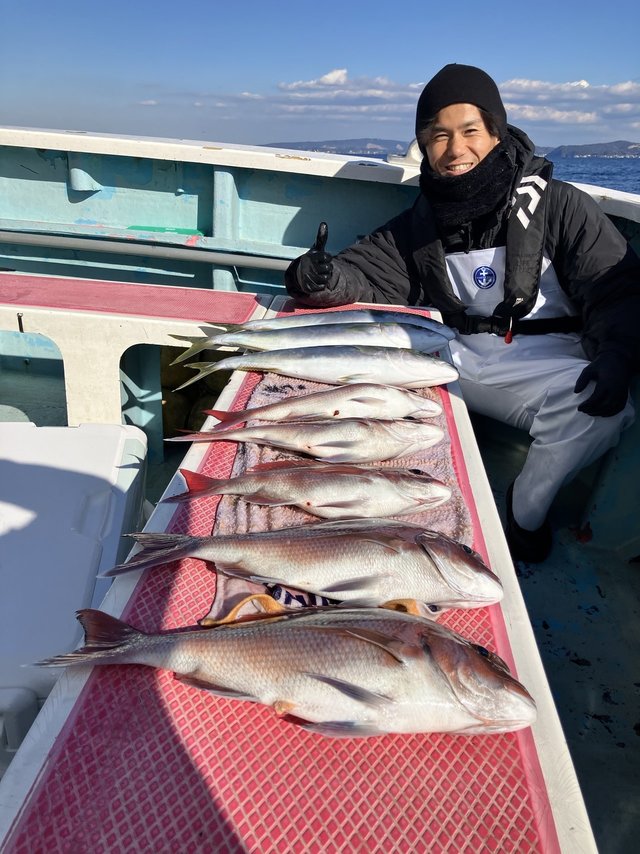 マダイ・イナダ(ブリ)