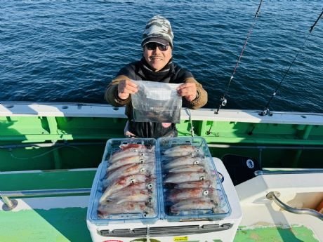 マルイカ(ケンサキイカ)