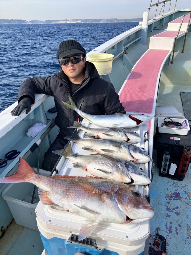 マダイ・クロダイ・イナダ(ブリ)