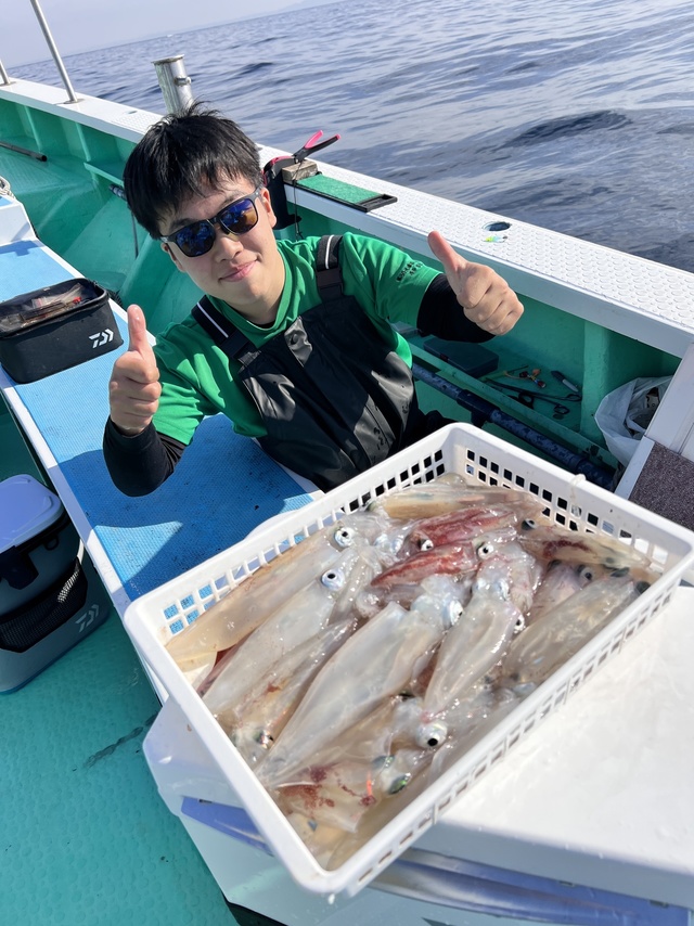 マルイカ(ケンサキイカ)