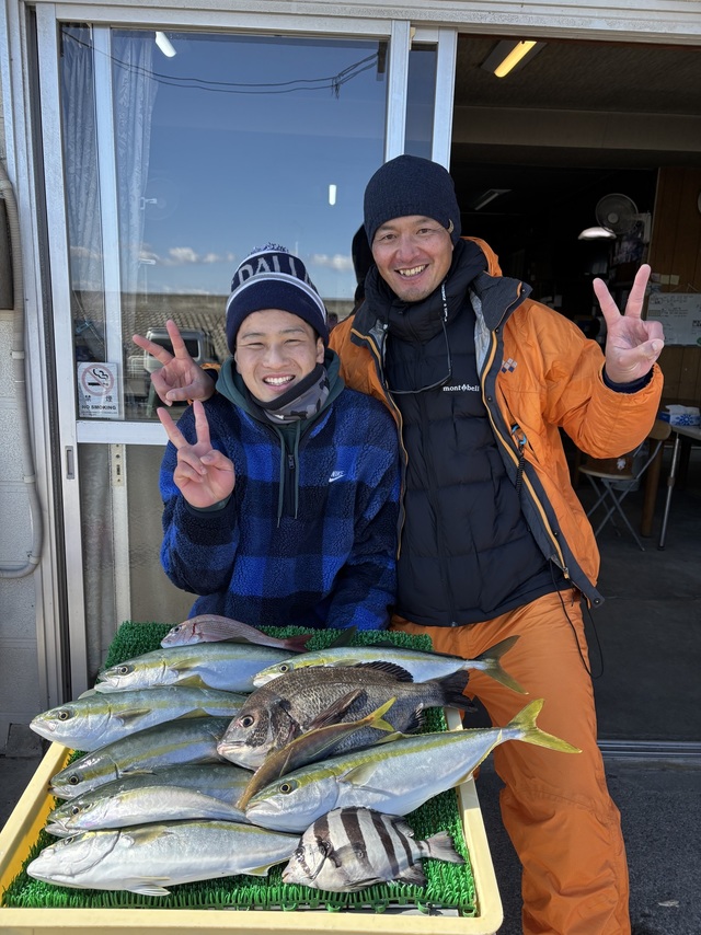 クロダイ・イシダイ・イナダ(ブリ)