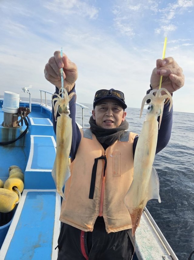 イカ(ケンサキイカ)