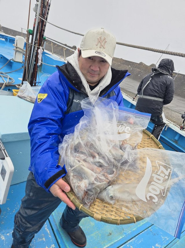 イカ(ケンサキイカ)