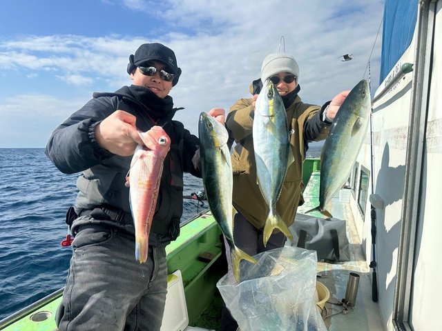イナダ(ブリ)・アマダイ(アカアマダイ)