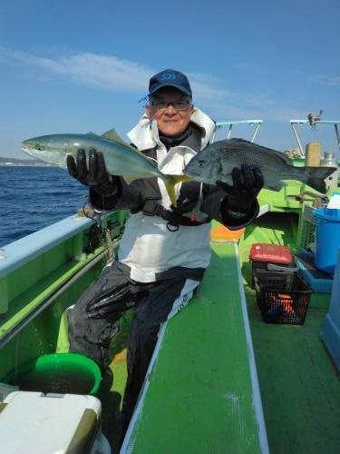 クロダイ・イナダ(ブリ)