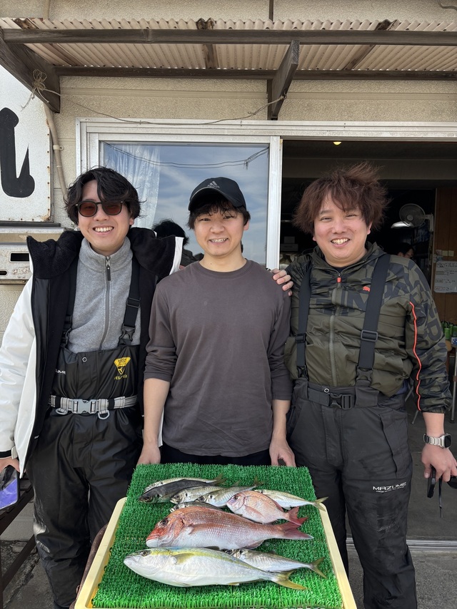 マダイ・アジ(マアジ)・イナダ(ブリ)