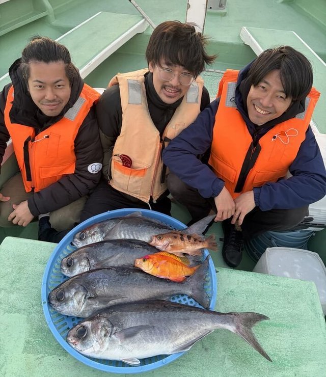 シキシマハナダイ・メダイ・オキメバル(トゴットメバル)