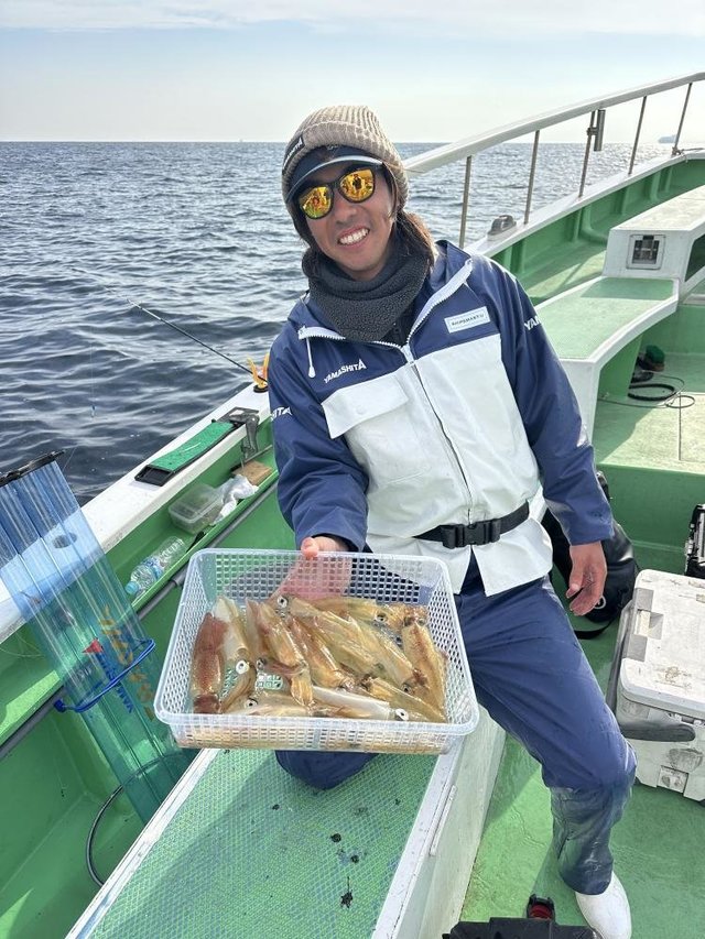 マルイカ(ケンサキイカ)