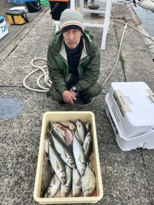 ヒラアジ(マアジ)・カイワリ・イサキ