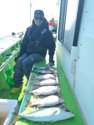 マダイ・イナダ(ブリ)