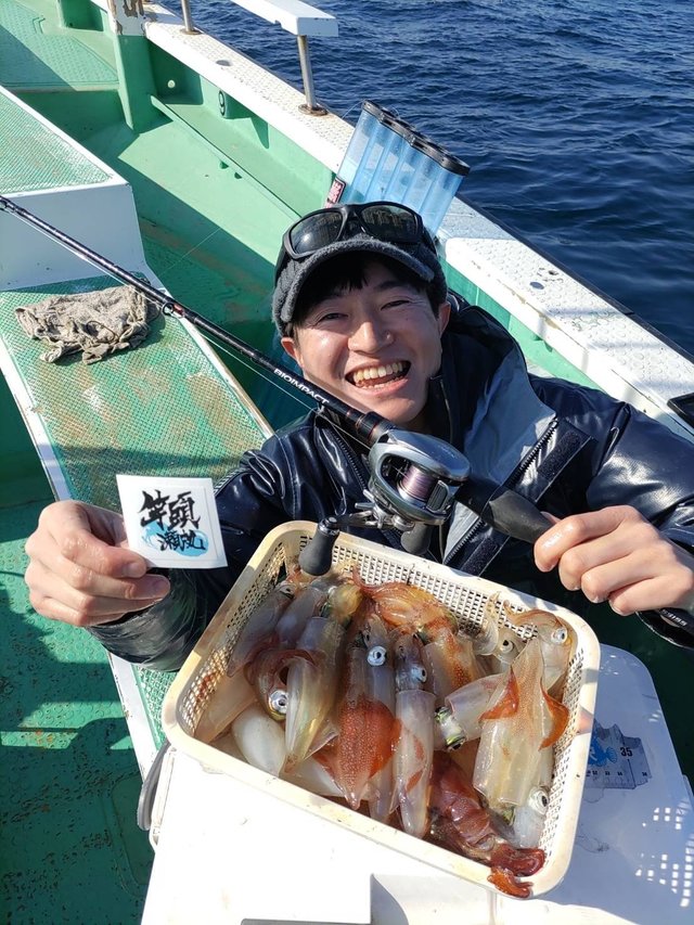 マルイカ(ケンサキイカ)